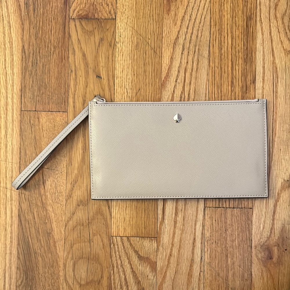 Kate Spade Cream Wristlet